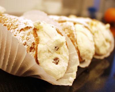 Cannoli ricotta e nutella