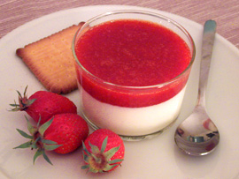 Panna cotta alle fragole