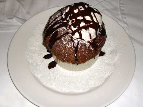 Soufflè al cioccolato in salsa di spumante