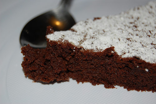 Torta mandorle e cioccolato