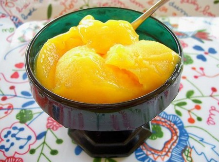 Ricette estive, il gelato al mango e lime