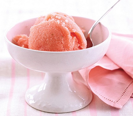 Ricette estive, il sorbetto al cocomero