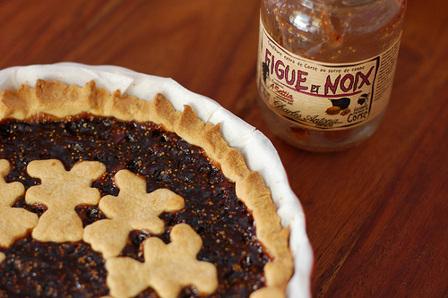 La crostata ai fichi e noci per la colazione dei bambini