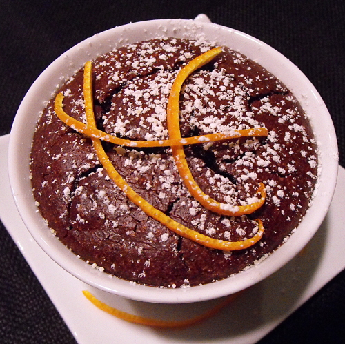 Soufflé al cioccolato e profumo di arancia