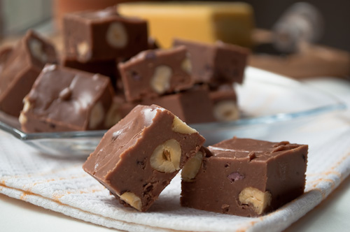 Cioccolato e bambini, i chocolate fudge con nocciole