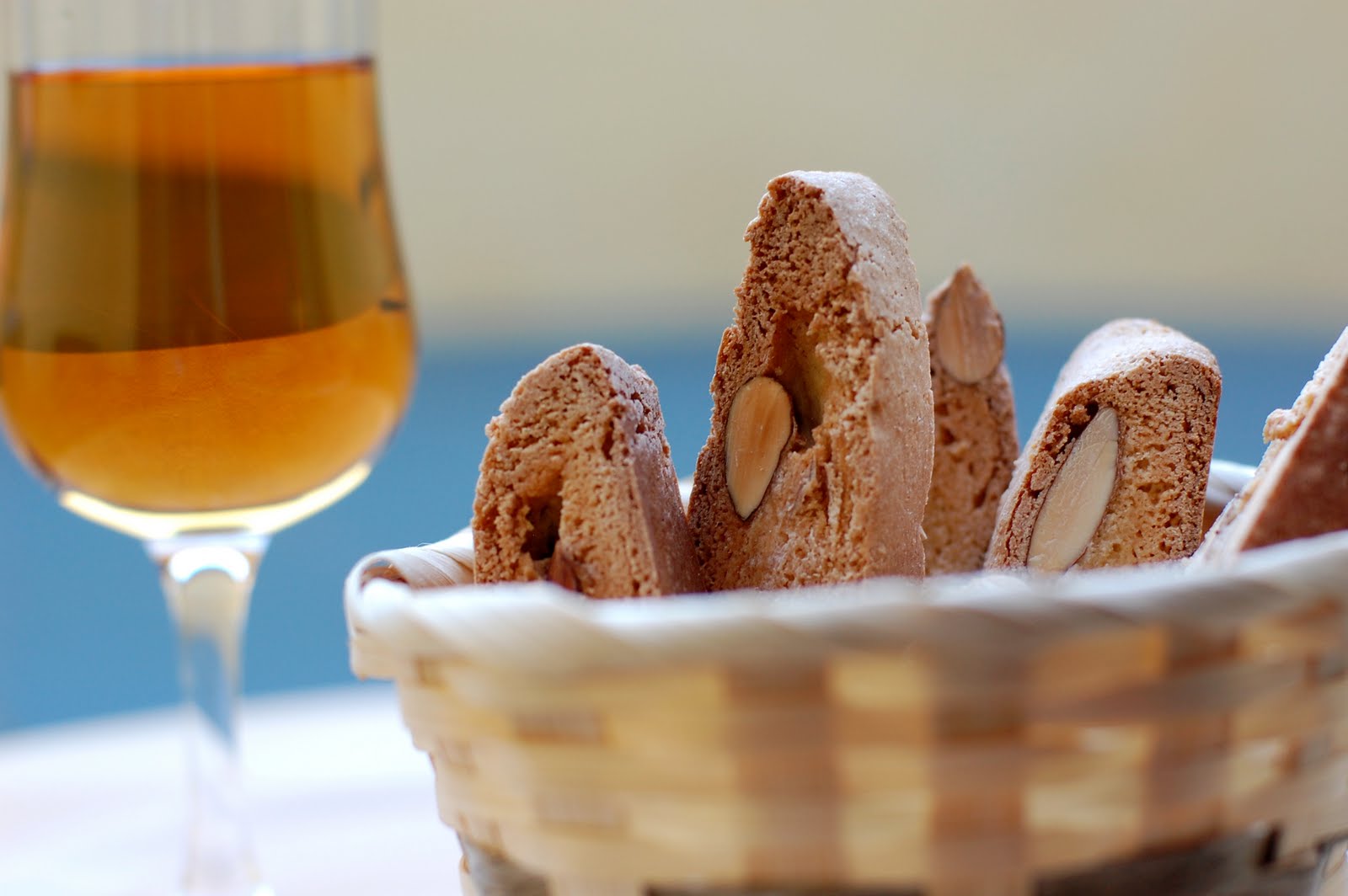 Cantuccini speciali alle mandorle e caffè