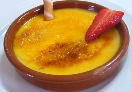 Crema catalana con le fragole