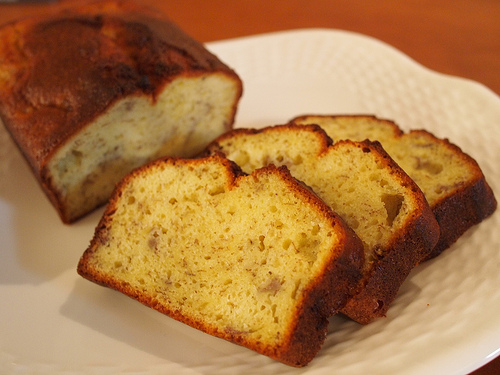 Ricette dolci per bambini, il plum cake alla banana