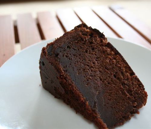 Torta morbida al cioccolato senza latte con il bimby