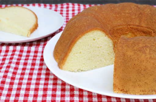 Dolci di Cotto e Mangiato, la ciambella alla ricotta e arancia