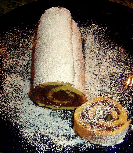 Ricetta Tronchetto Di Natale Cotto E Mangiato.Dolci Cotto E Mangiato Il Rotolo Alla Nutella Torte Al Cioccolato