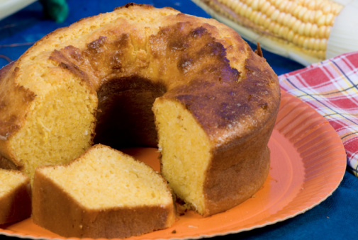 Cotto e mangiato, la torta con farina di mais