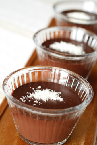 Mousse al cioccolato fondente e marroni