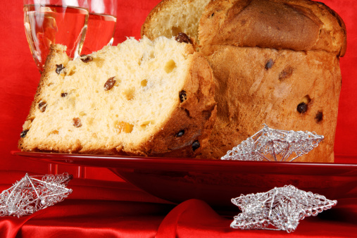 Panettone crema vaniglia cotto mangiato