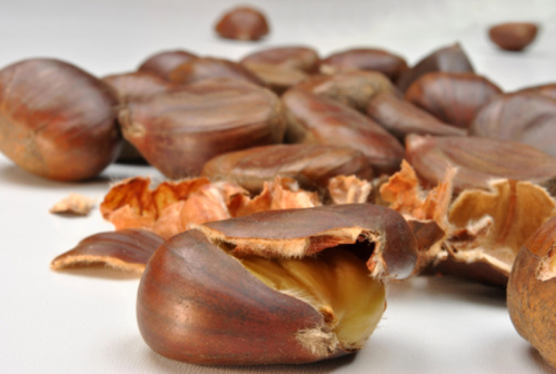 Crostata di castagne e noci con cioccolato