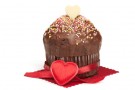 I muffin con glassa al cioccolato e nocciola per San Valentino