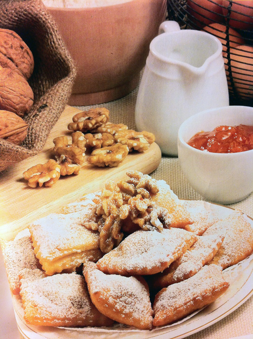 dolci-carnevale-ravioli-fritti-noci-albicocche