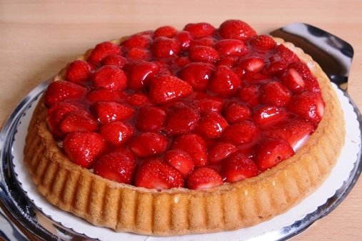 ricetta torta fragole panna