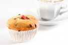 Muffin al cioccolato e fragole al vapore