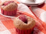 I muffin alle fragole e cioccolato bianco