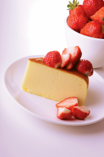 soft cotton japanese cheesecake fragole