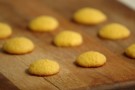 I biscotti al limone friabili e gustosi
