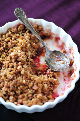 Crumble prugne cannella