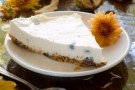 Torta di castagne con panna montata Torta di castagne con panna montata