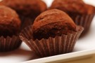 Tartufi al cioccolato e biscotti secchi con gli avanzi della Befana Tartufi al cioccolato e biscotti secchi con gli avanzi della Befana
