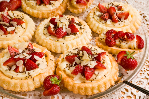 Crostatine ganache cioccolato bianco fragole