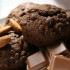 Muffin al cacao e mandorle con gocce di cioccolato
