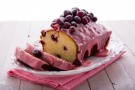 Plumcake ai mirtilli rossi con glassa