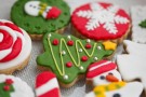 Biscotti di Natale con marzapane, colorati e buonissimi