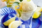 Sorbetto al limone per il pranzo di Natale, senza gelatiera