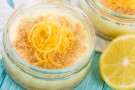 Mini cheesecake al limone per la Festa della donna Mini cheesecake al limone per la Festa della donna