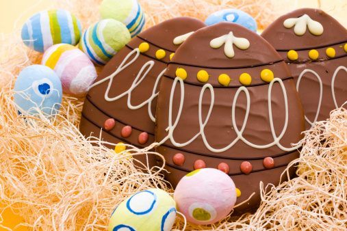 Biscotti decorati al cioccolato Pasqua 