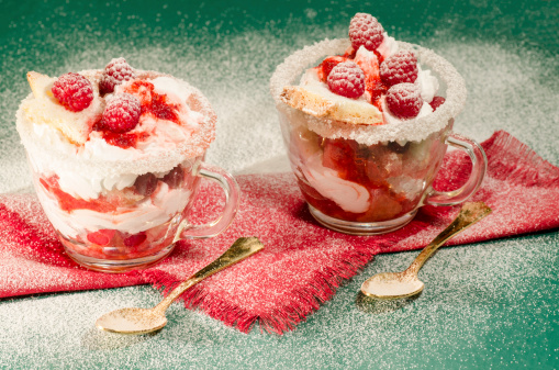 9 dolci con frutti di bosco FOTO