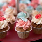 7 cupcake decorati con fiori FOTO