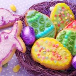 4 biscotti uovo di Pasqua decorati FOTO