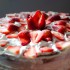 Torta con fragole mascarpone e panna