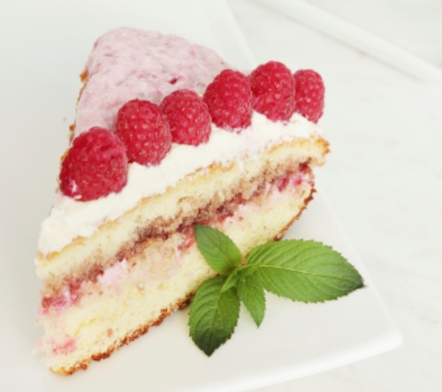 Torta panna ribes