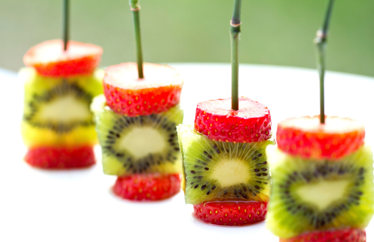 Spiedini di kiwi e fragole