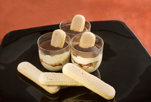 Tiramisù al cacao e zafferano 