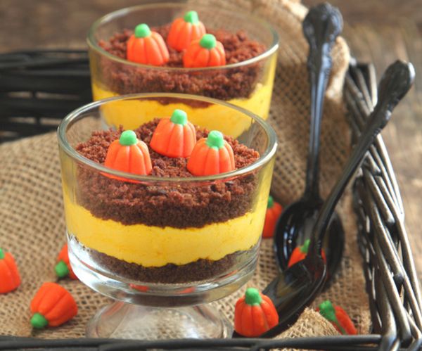 Budino di Halloween con biscotti