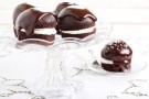 Muffin al cioccolato farciti con panna e ganache