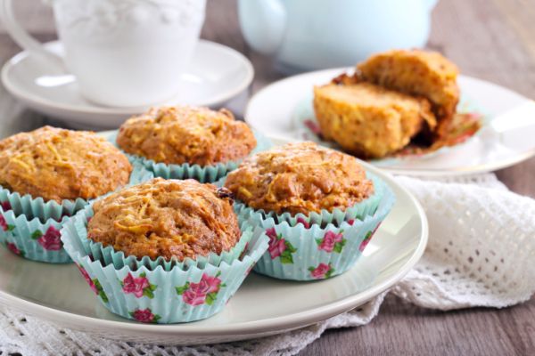 Muffin di carote e nocciole