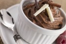 Mousse al cioccolato con gli avanzi delle uova di Pasqua