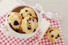 Tortine di colomba e uova di cioccolato Tortine di colomba e uova di cioccolato