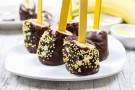 Finti gelati di banane ricoperti di cioccolato Finti gelati di banane ricoperti di cioccolato