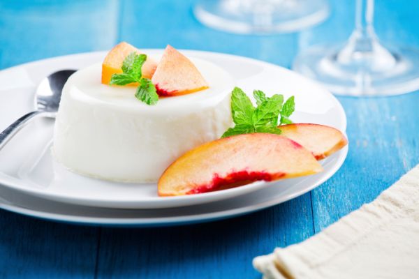 Panna cotta pesche cioccolato bianco